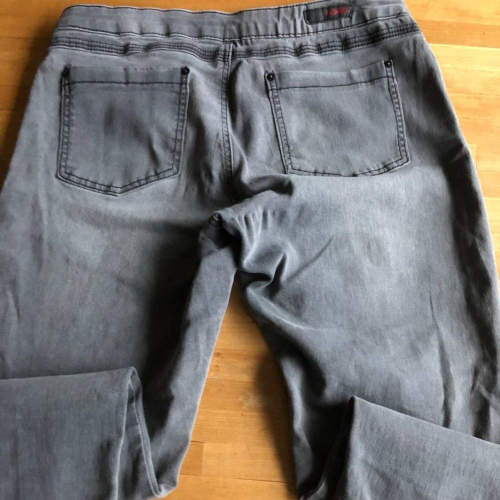 Bongo Skinny Stretch Jeans - Picture 2 of 9